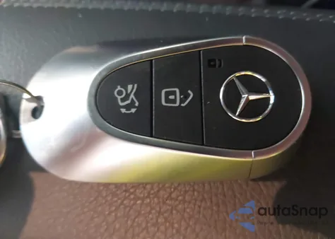 2025 Mercedes-Benz Glc 300 Suv from USA, damaged, VIN W1NKM4GB3SF273941